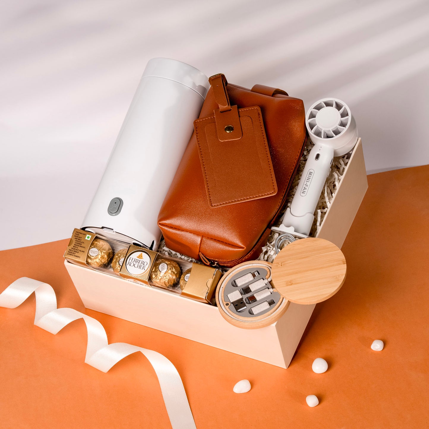 THE ELITE ESCAPE HAMPER