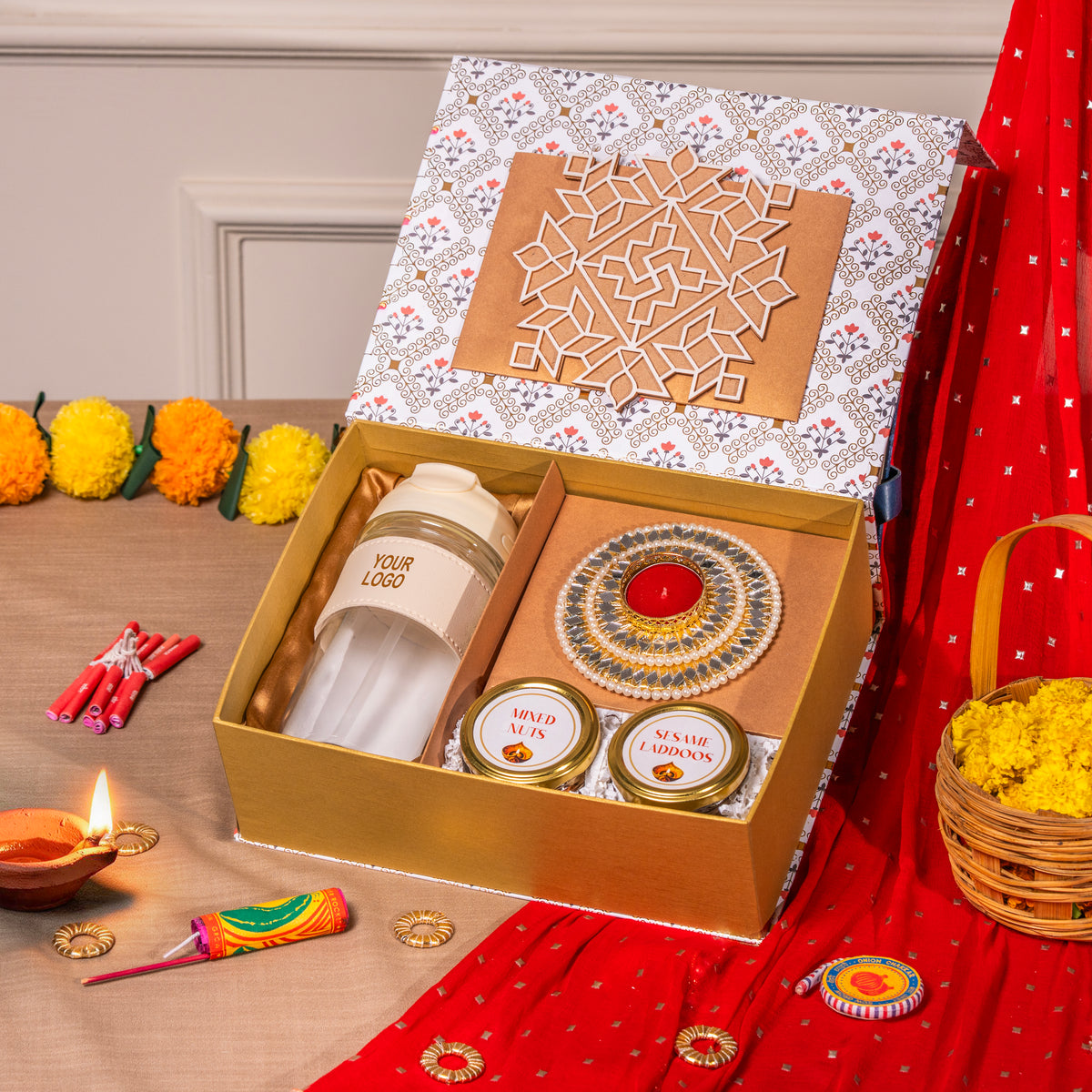 THE JOY OF GIFTING HAMPER