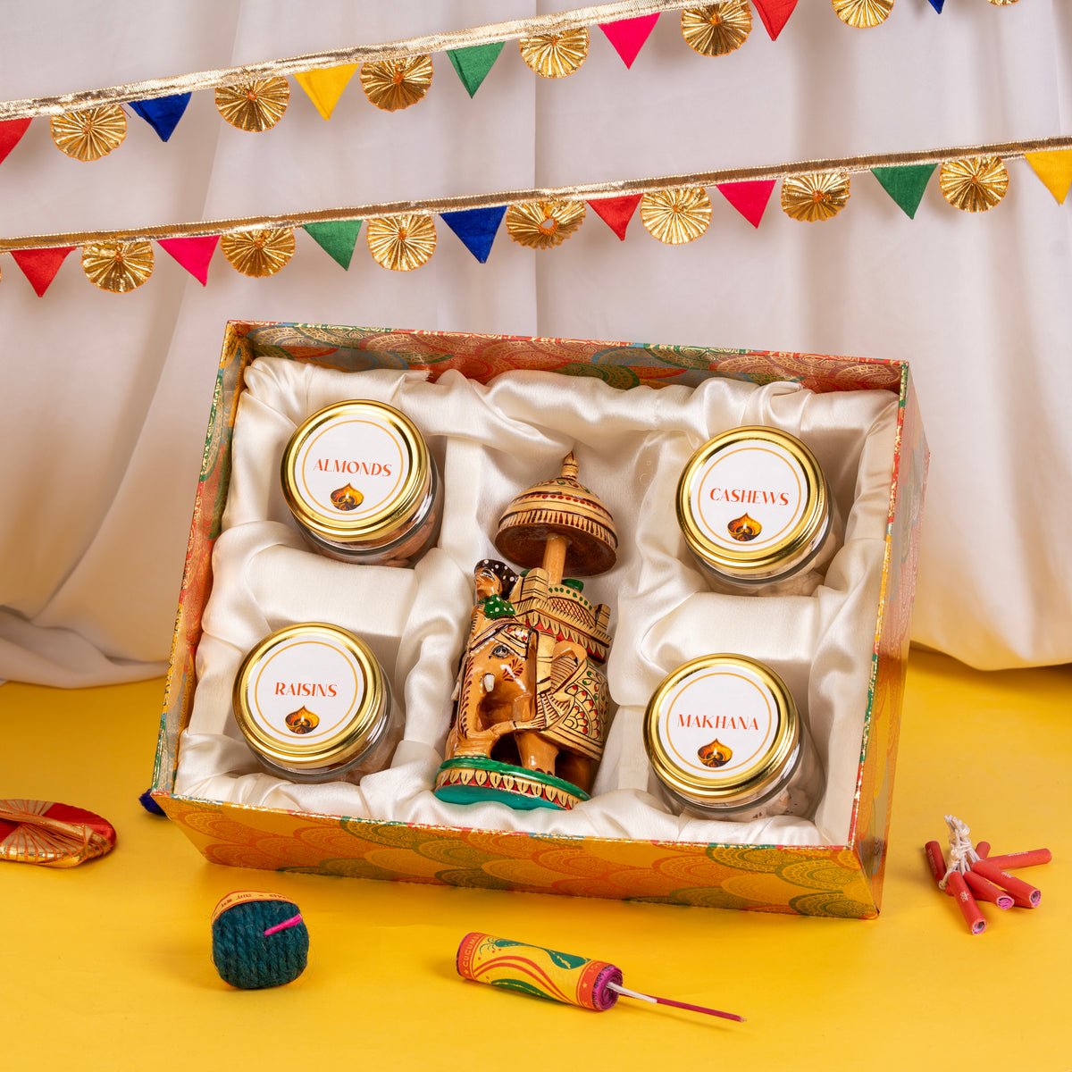 GAJRAJ GRANDEUR GIFT BOX